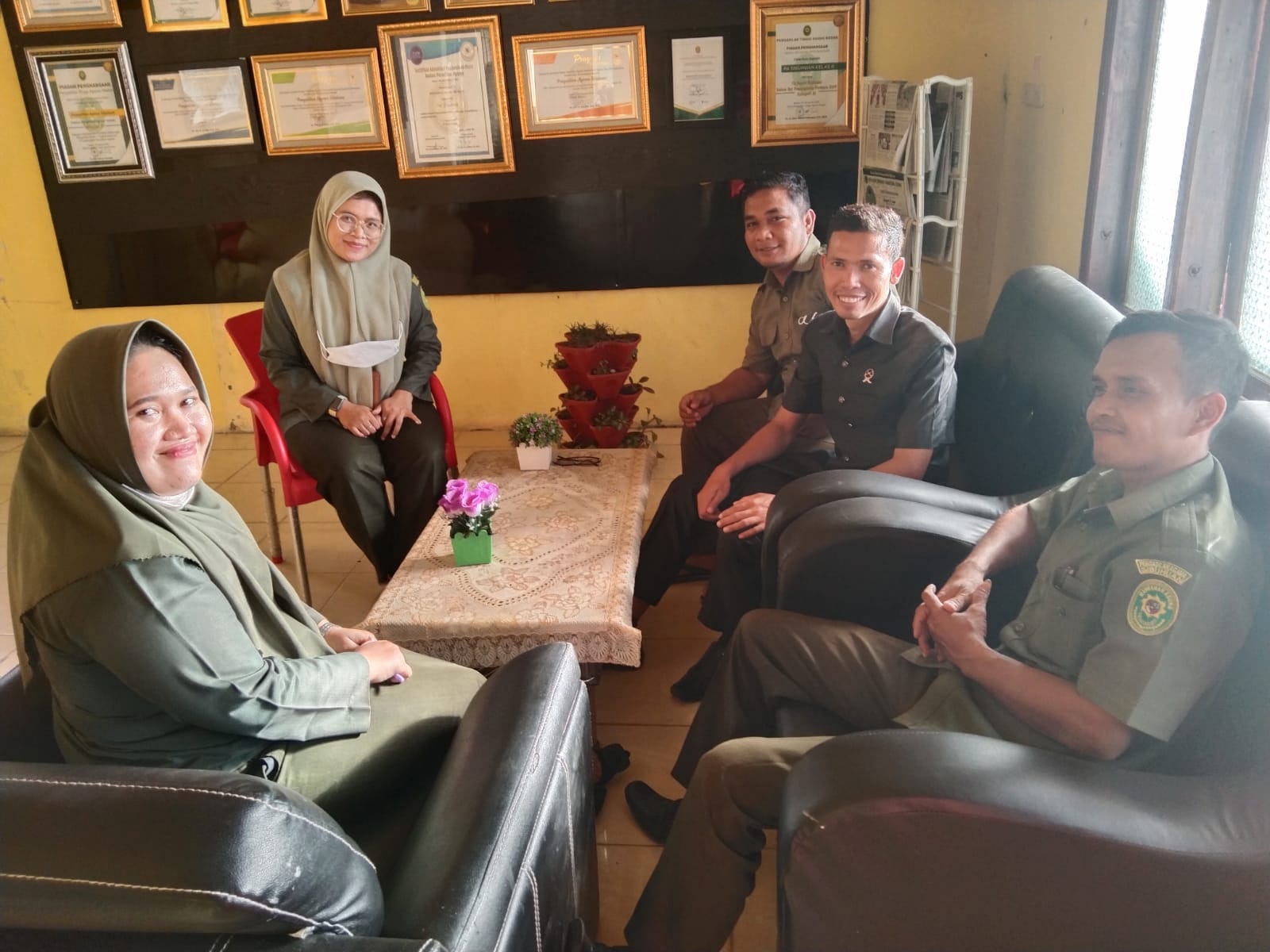 RAPAT PTSP DENGAN HAWASBID 2