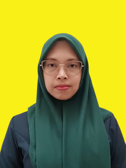 Irma PDH Hijau 3x4 Latar Kuning